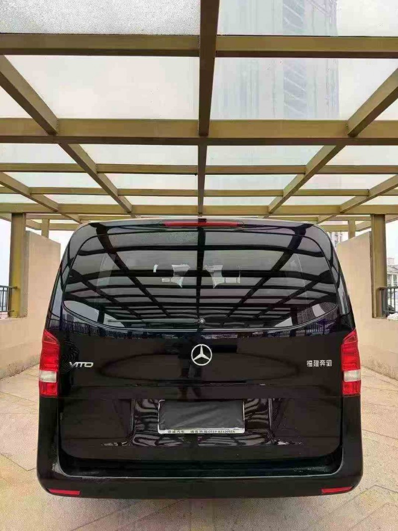 常州20年奔驰威霆8