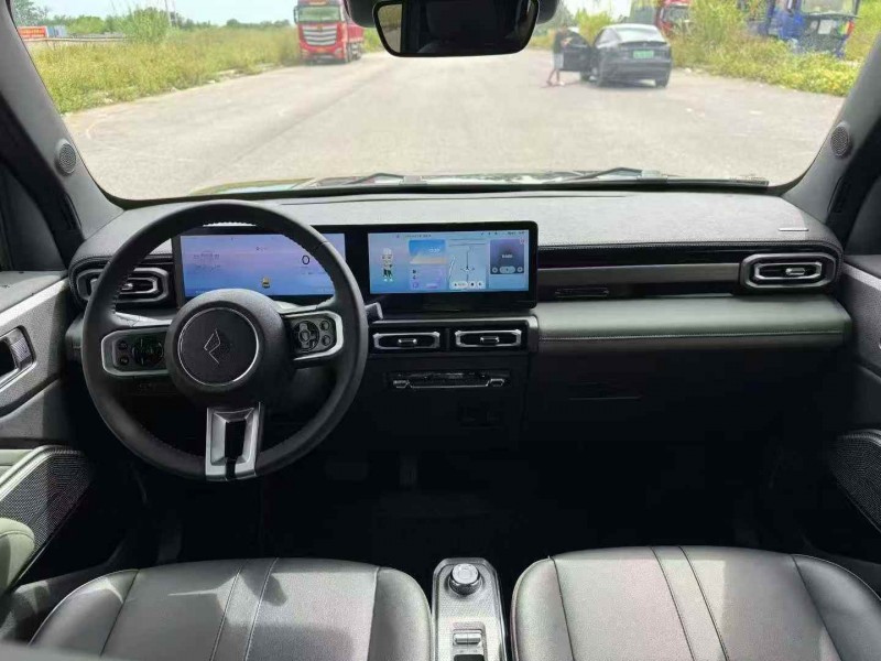 梧州23年宝骏悦也4