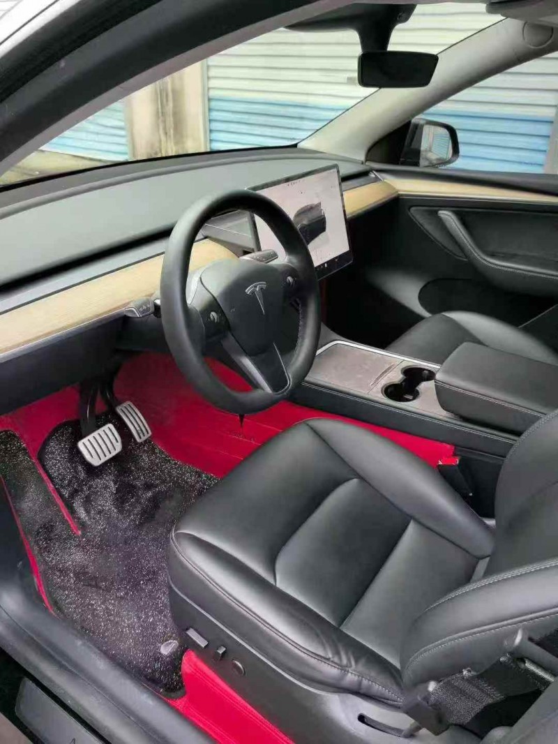 青岛22年特斯拉MODEL Y6