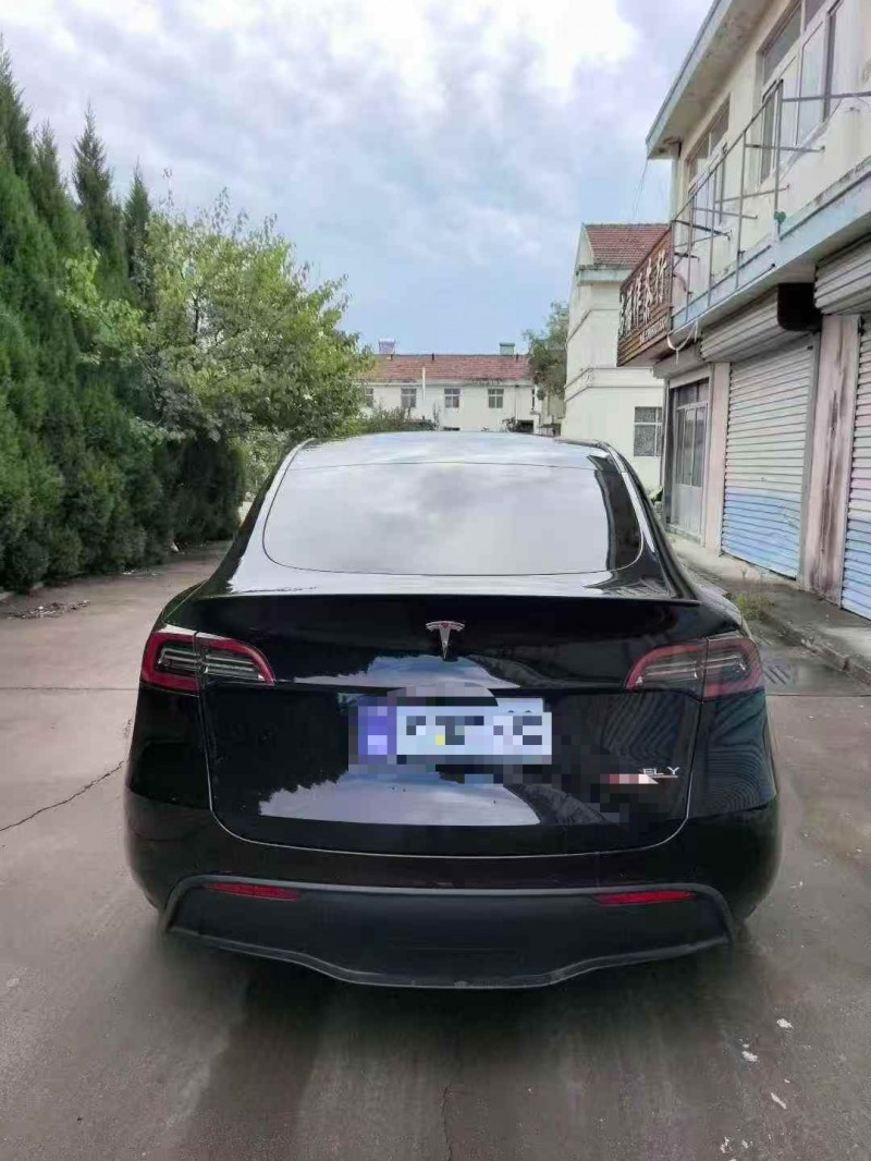 青岛22年特斯拉MODEL Y7
