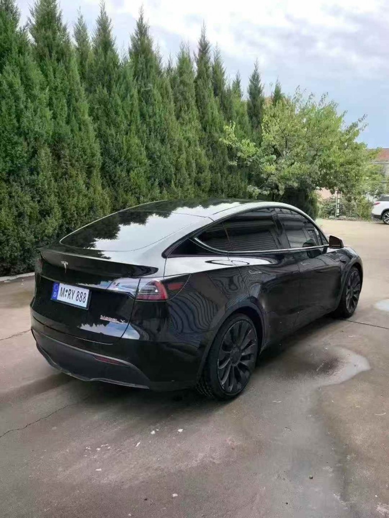 青岛22年特斯拉MODEL Y9