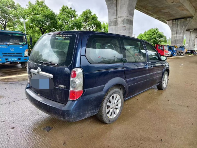 宁波15年别克GL83