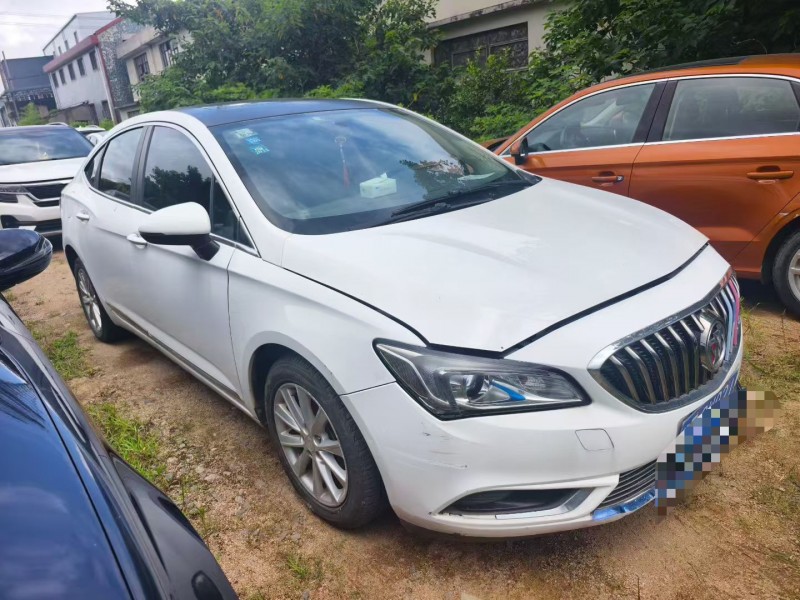 宁波16年别克威朗2