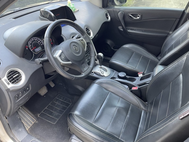 济宁14年雷诺科雷傲4