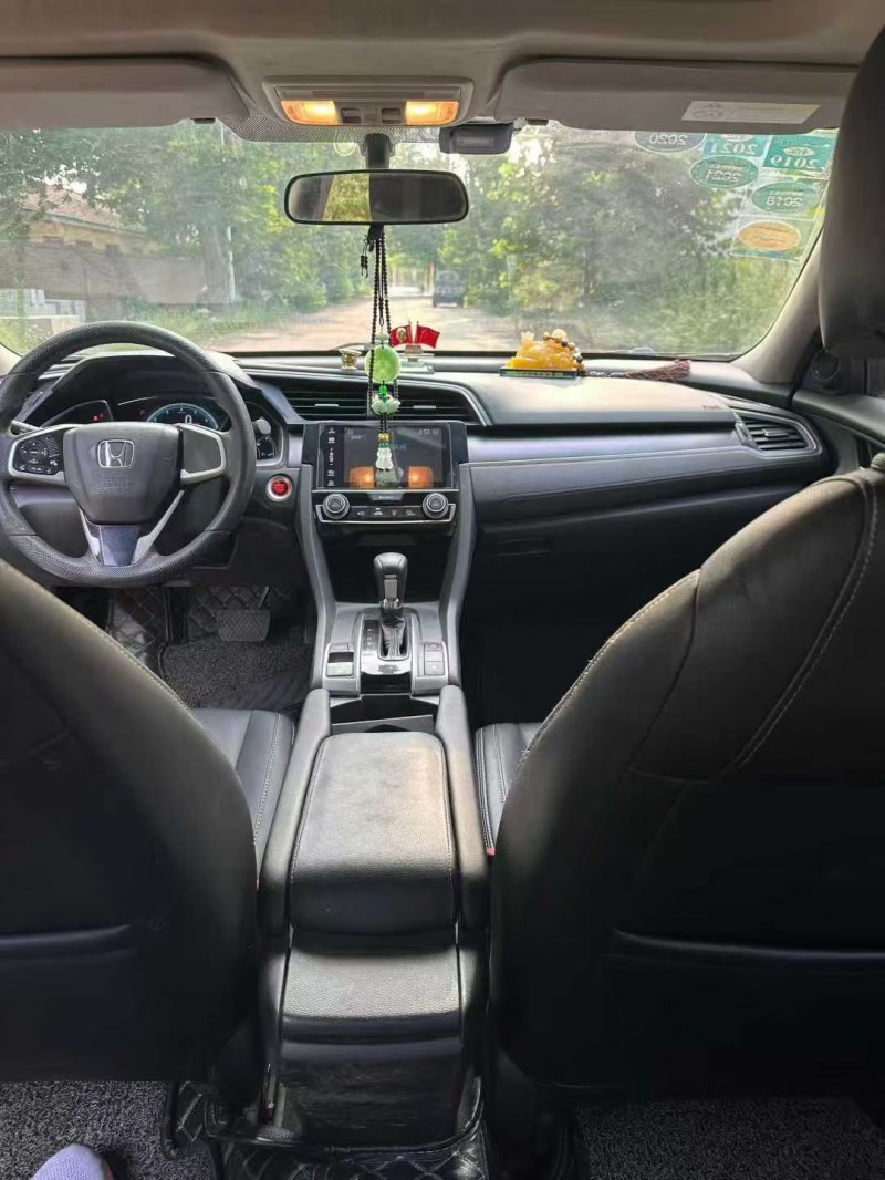 潍坊17年本田思域6