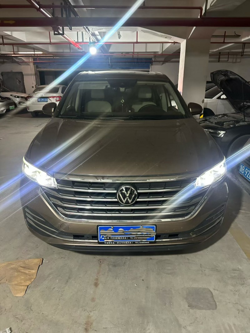 宁波21年大众威然1