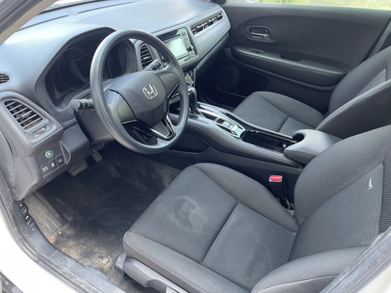 济宁21年本田缤智6