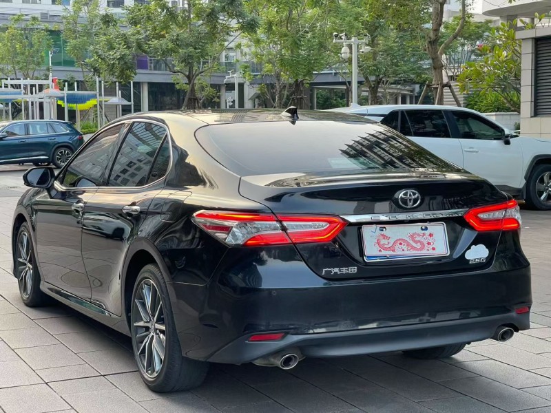 佛山21年丰田凯美瑞7