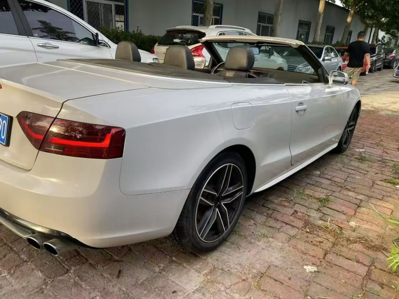 潍坊13年奥迪A57