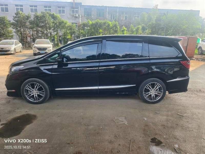 宁波20年本田艾力绅3