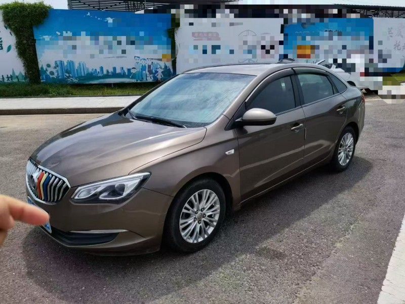 潍坊17年别克英朗2