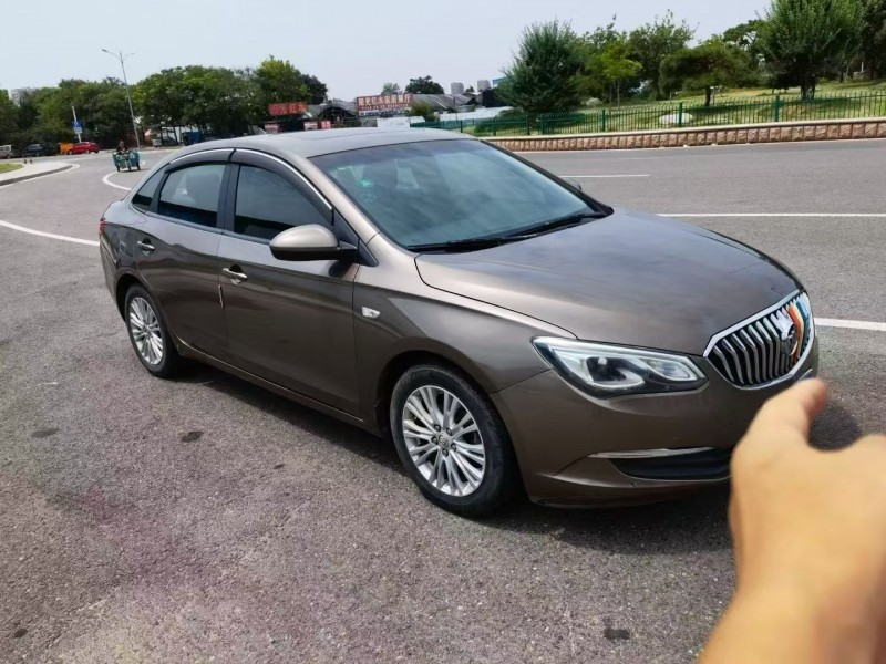 潍坊17年别克英朗3