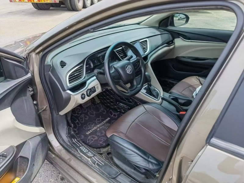 潍坊17年别克英朗4