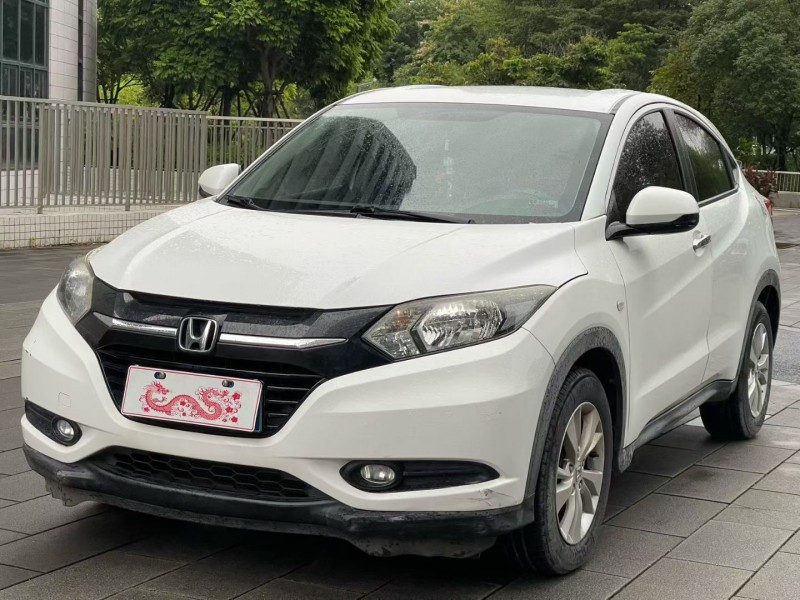 佛山17年本田缤智3