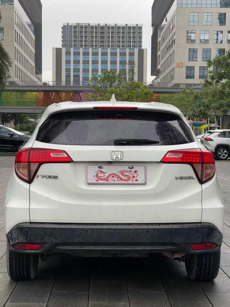 佛山17年本田缤智9