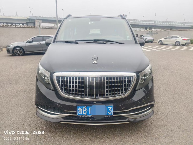 宁波21年奔驰威霆1