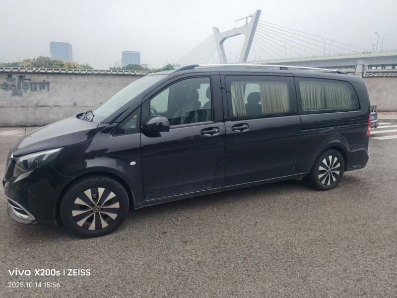 宁波21年奔驰威霆3