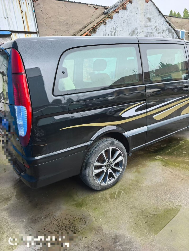 潍坊14年奔驰威霆7