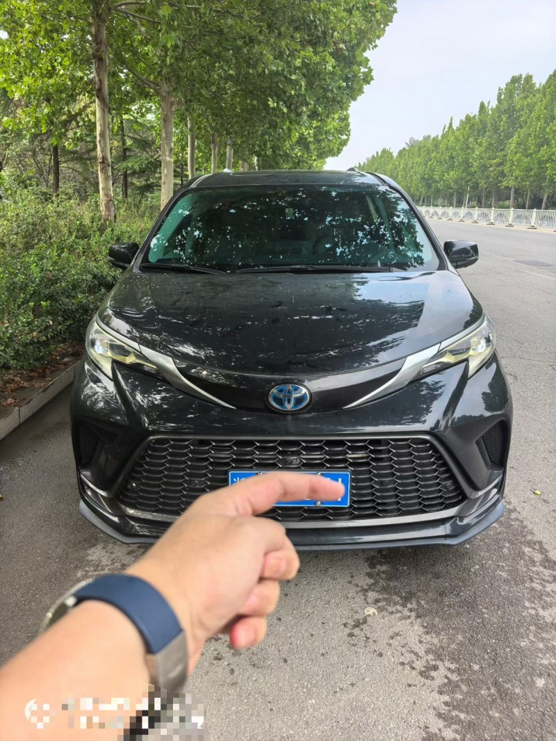 潍坊23年丰田格瑞维亚1