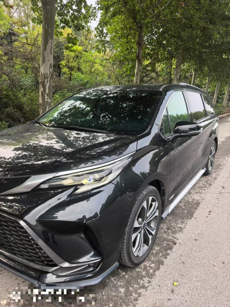 潍坊23年丰田格瑞维亚3