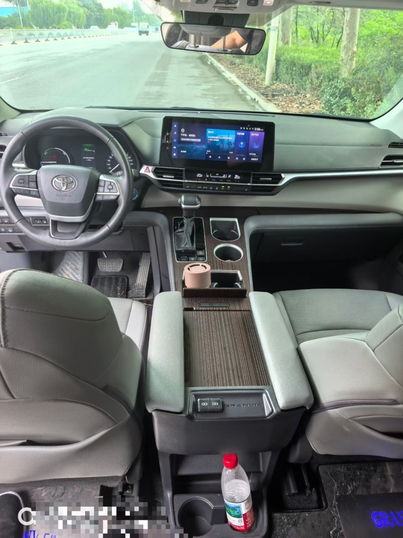 潍坊23年丰田格瑞维亚6