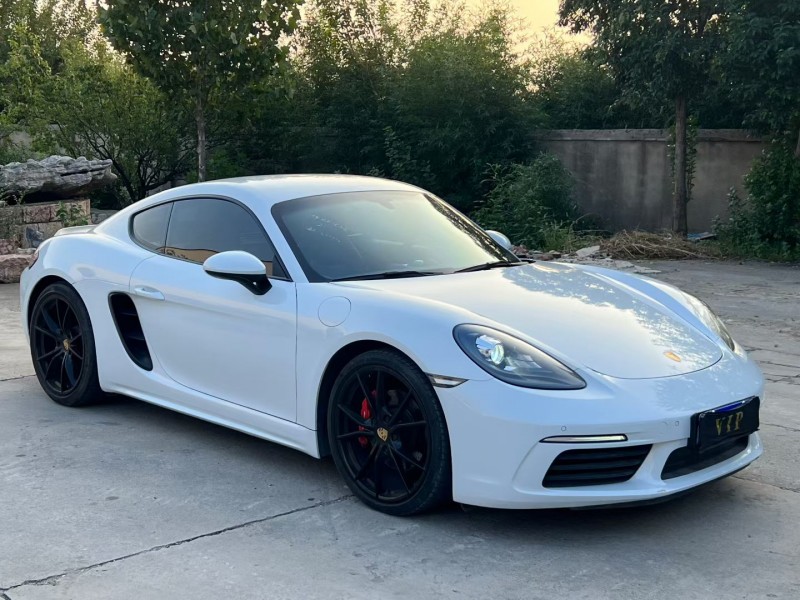 徐州19年保时捷7182