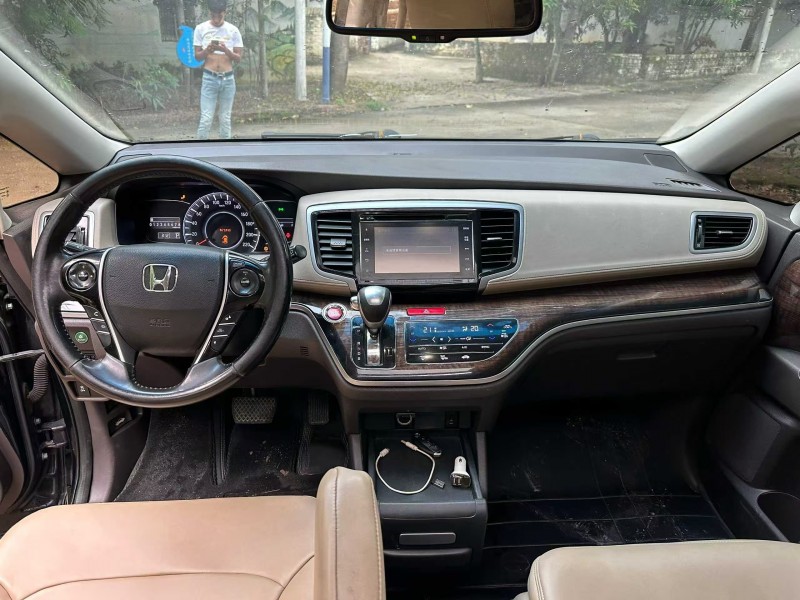 湛江14年本田奥德赛7