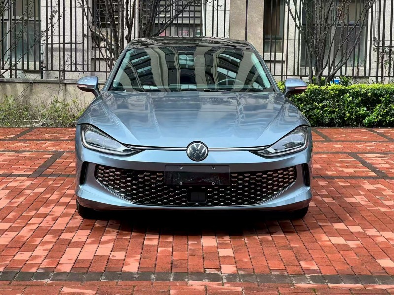 郑州23年大众凌渡1