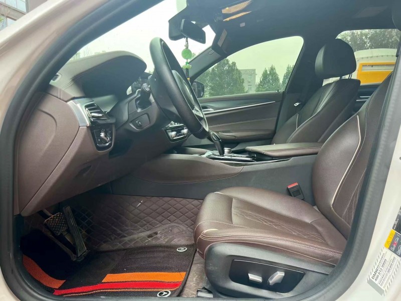 郑州21年宝马5系4