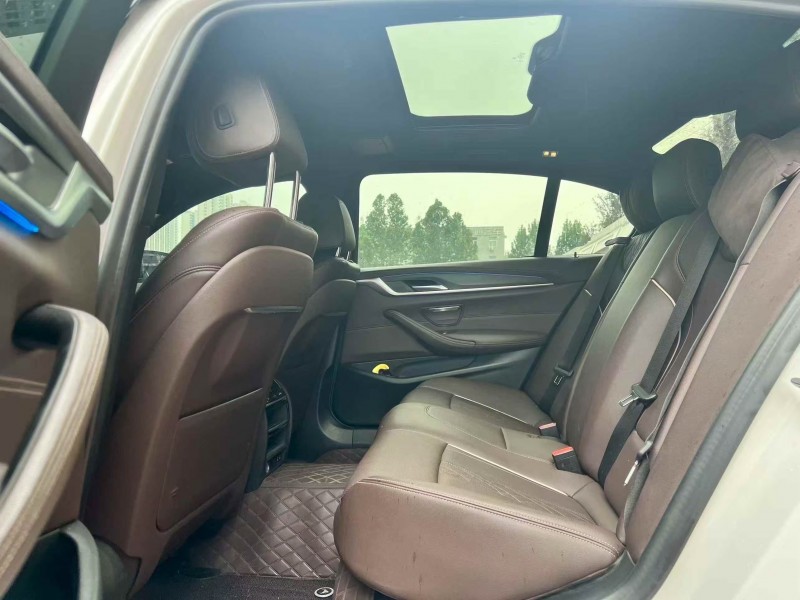 郑州21年宝马5系6