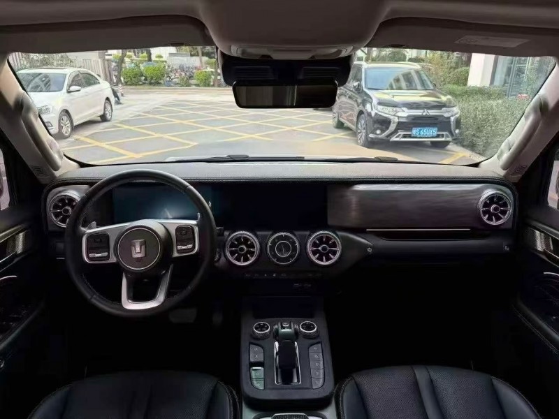 广州24年长城汽车坦克5