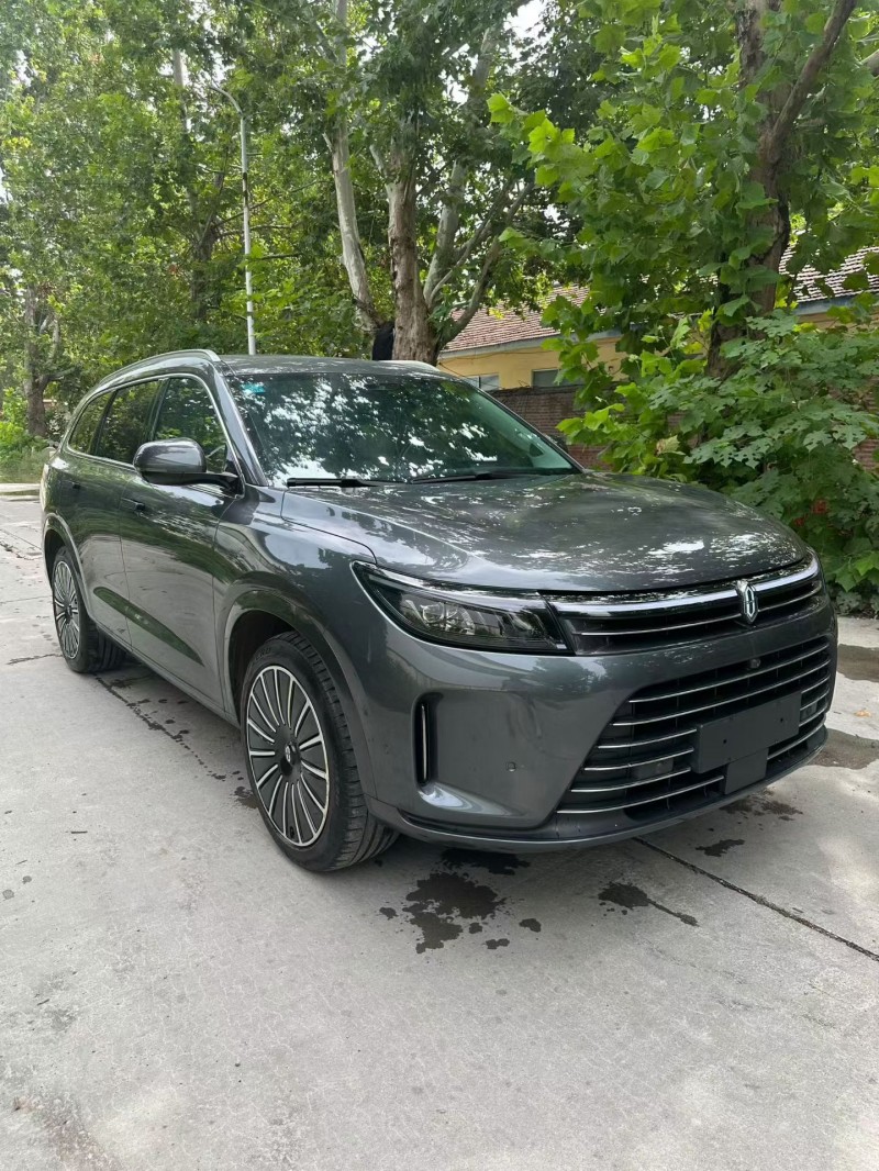 潍坊23年华为智选问界2