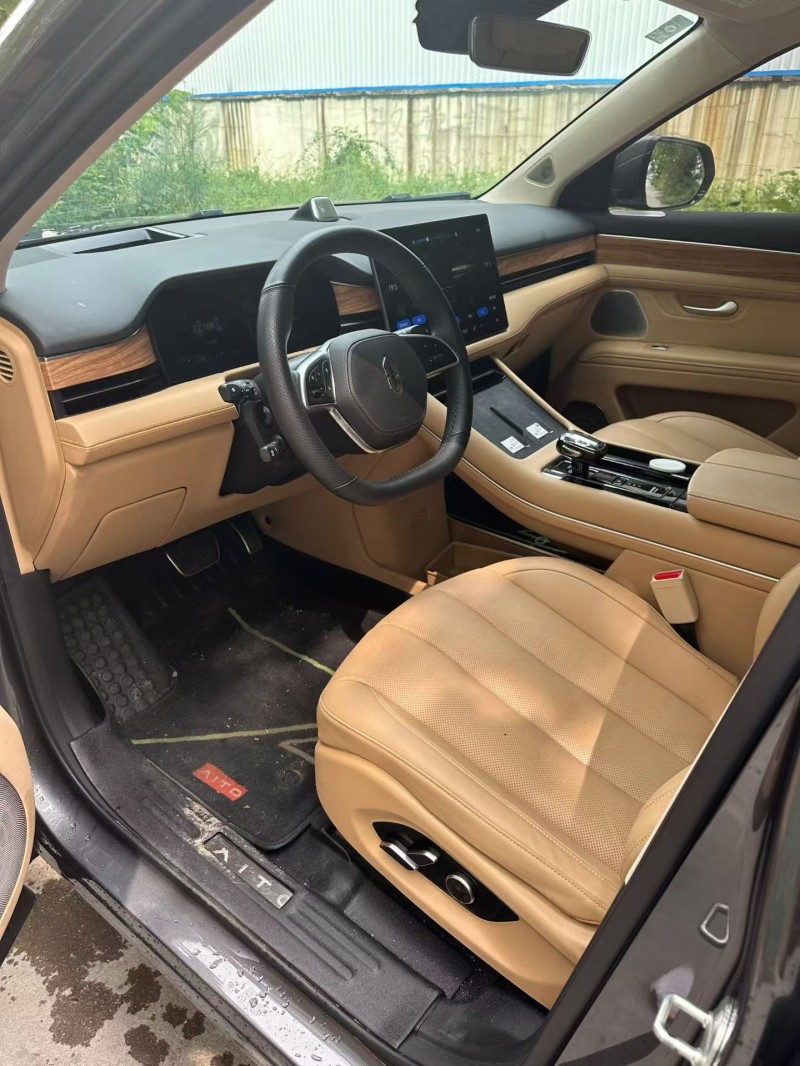 潍坊23年华为智选问界4