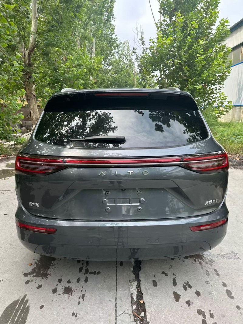 潍坊23年华为智选问界9