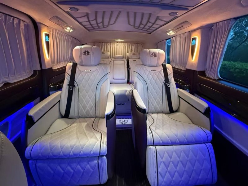 东莞21年奔驰威霆6