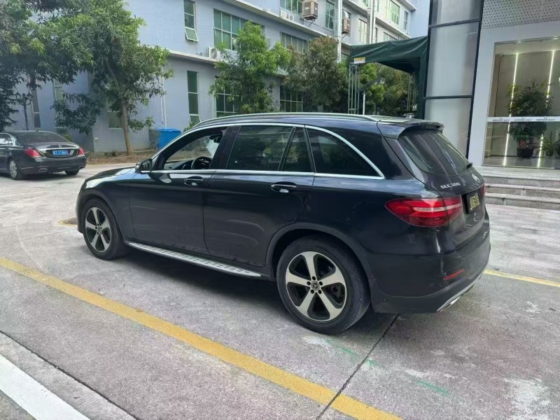 广州18年奔驰GLC3