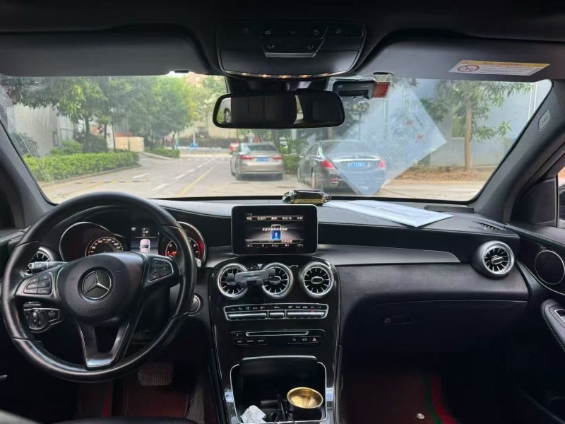 广州18年奔驰GLC7