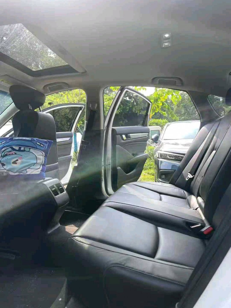 东莞19年本田雅阁5