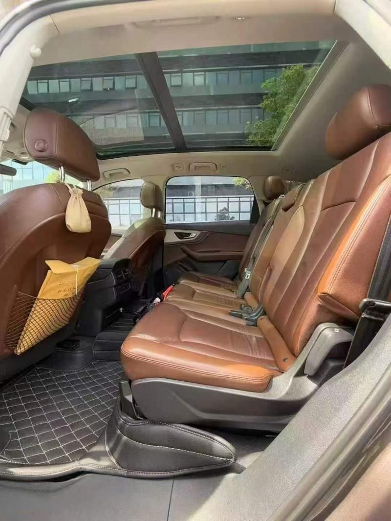 东莞16年奥迪Q76