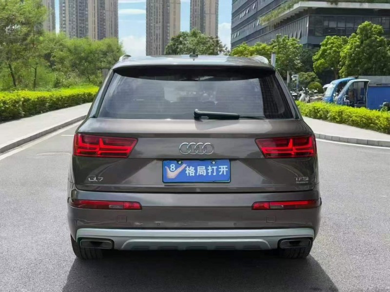 东莞16年奥迪Q79