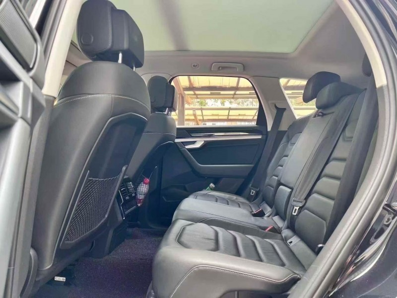 郑州20年大众途锐5