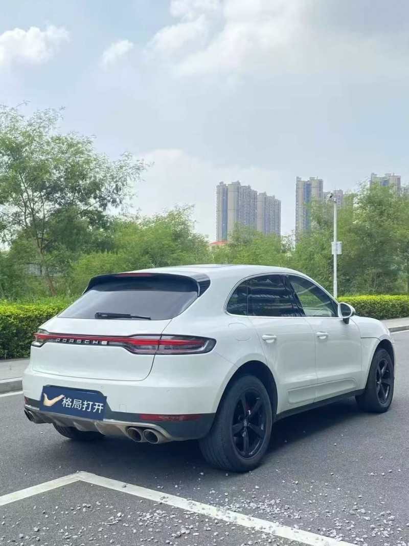 东莞16年保时捷Macan7