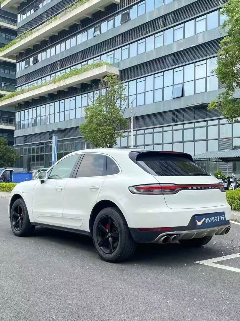 东莞16年保时捷Macan8