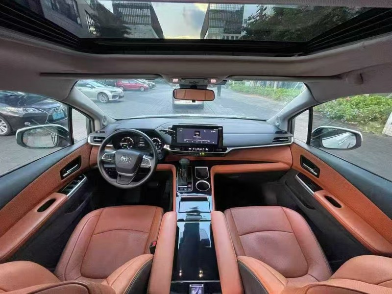 深圳23年丰田格瑞维亚5