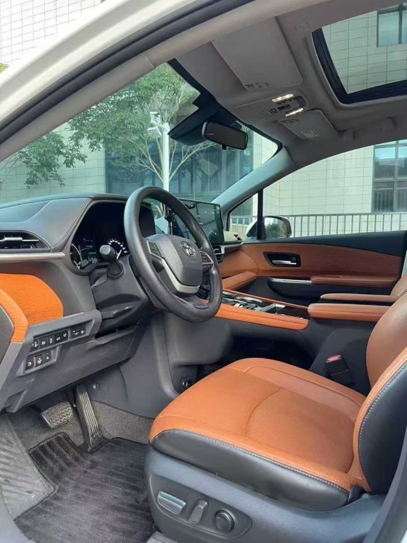 深圳23年丰田格瑞维亚6