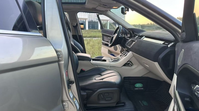 济宁12年路虎极光8