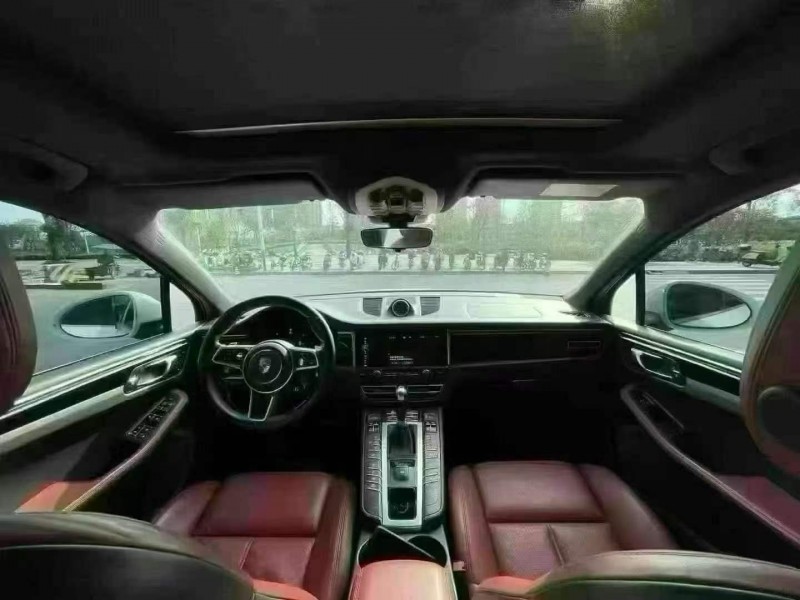 东莞20年保时捷Macan6