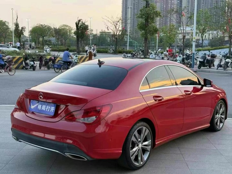 东莞17年奔驰CLA8