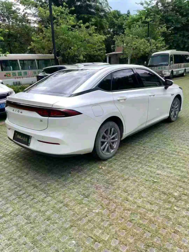 东莞24年传祺埃安S9