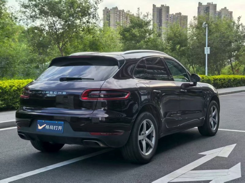 东莞18年保时捷Macan8